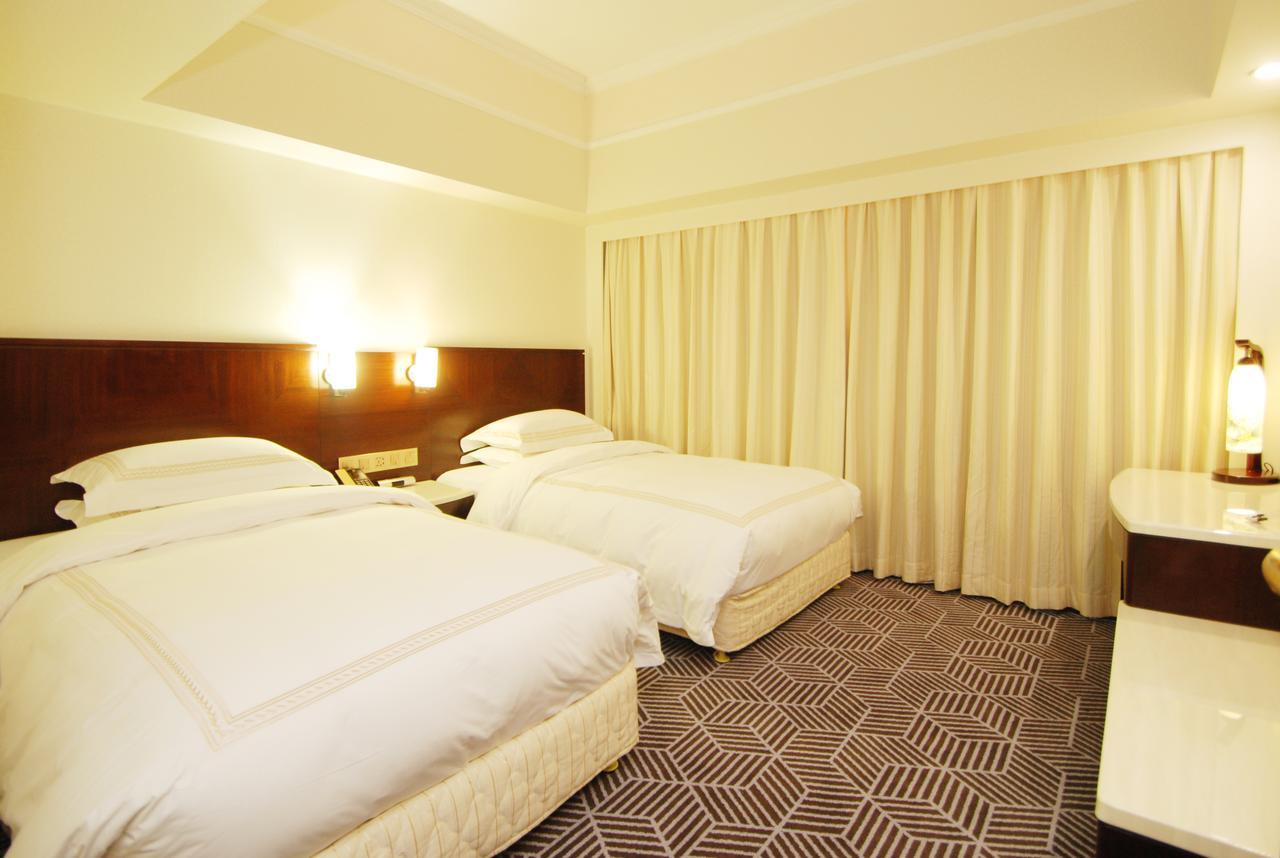 Overseas Chinese Friendship Hotel Kanton Zewnętrze zdjęcie