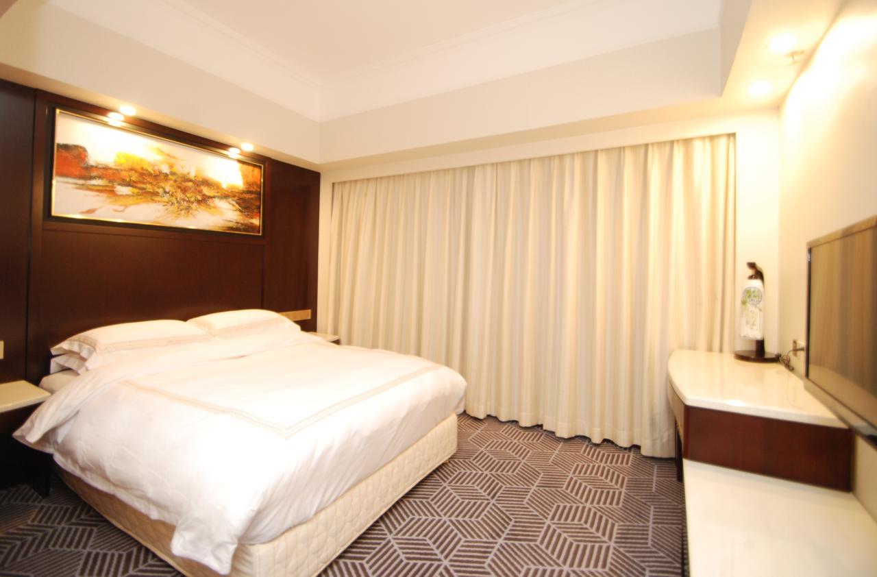 Overseas Chinese Friendship Hotel Kanton Zewnętrze zdjęcie