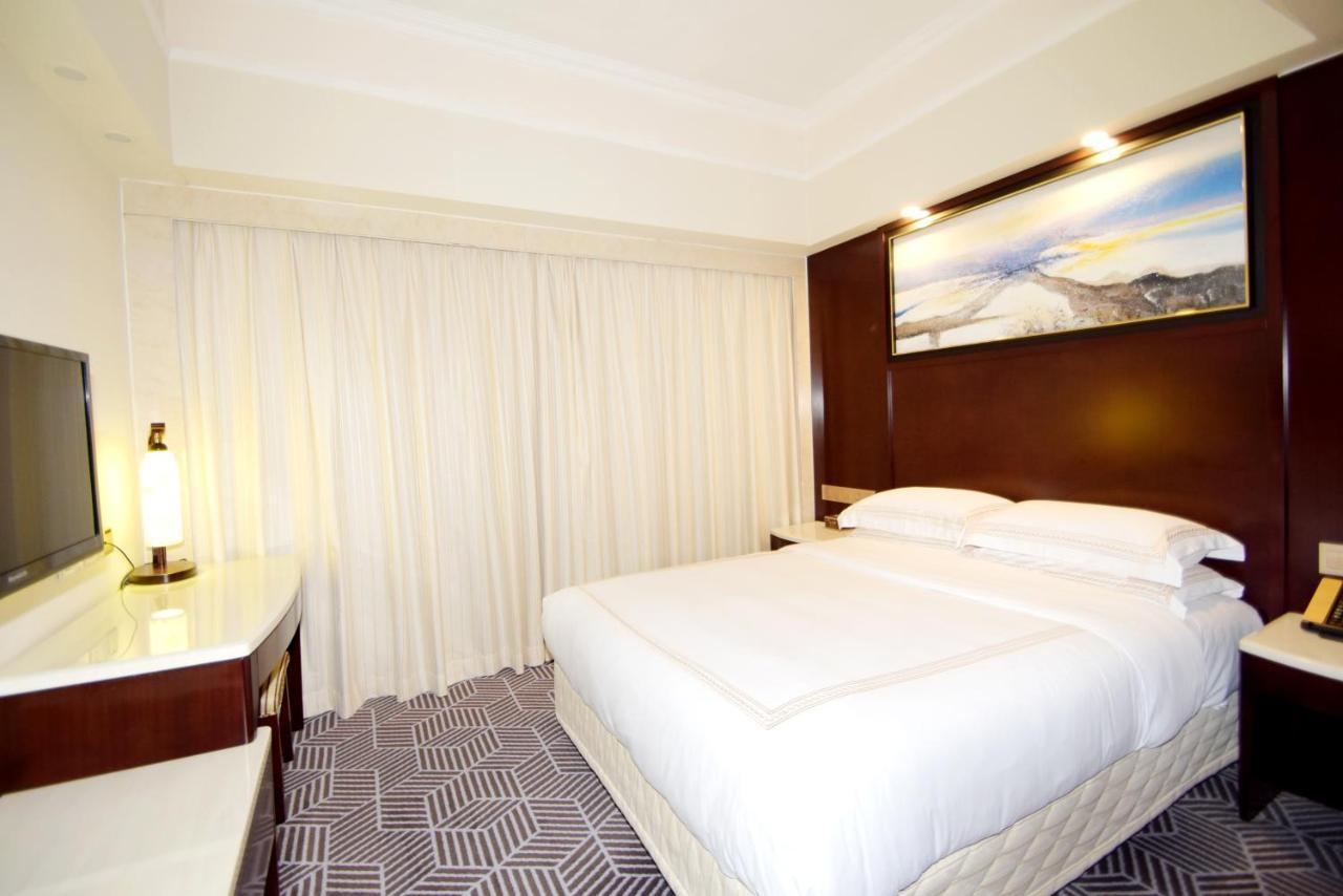 Overseas Chinese Friendship Hotel Kanton Zewnętrze zdjęcie
